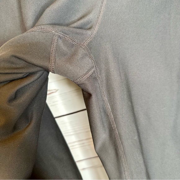 Lucy | Dark Gray Cropped Side Slit Relaxed Fit Leggings - Picture 5 of 8